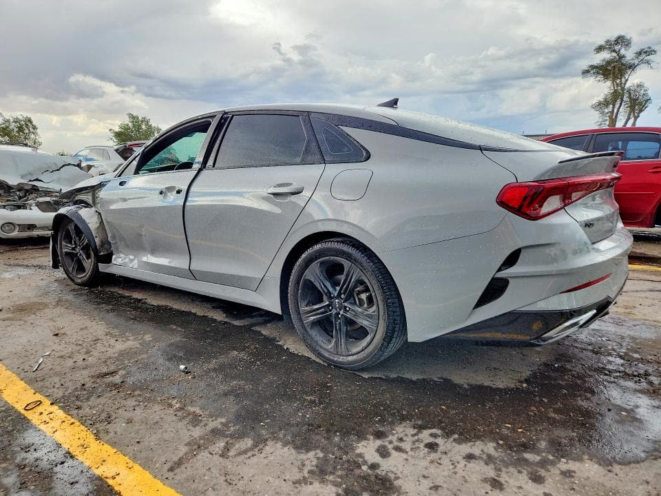 2022 KIA K5 GT LINE 2