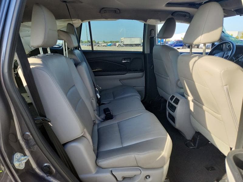 2017 HONDA PILOT EXL 11