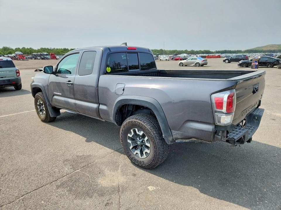 2022 TOYOTA TACOMA TRD OFF-ROAD 2