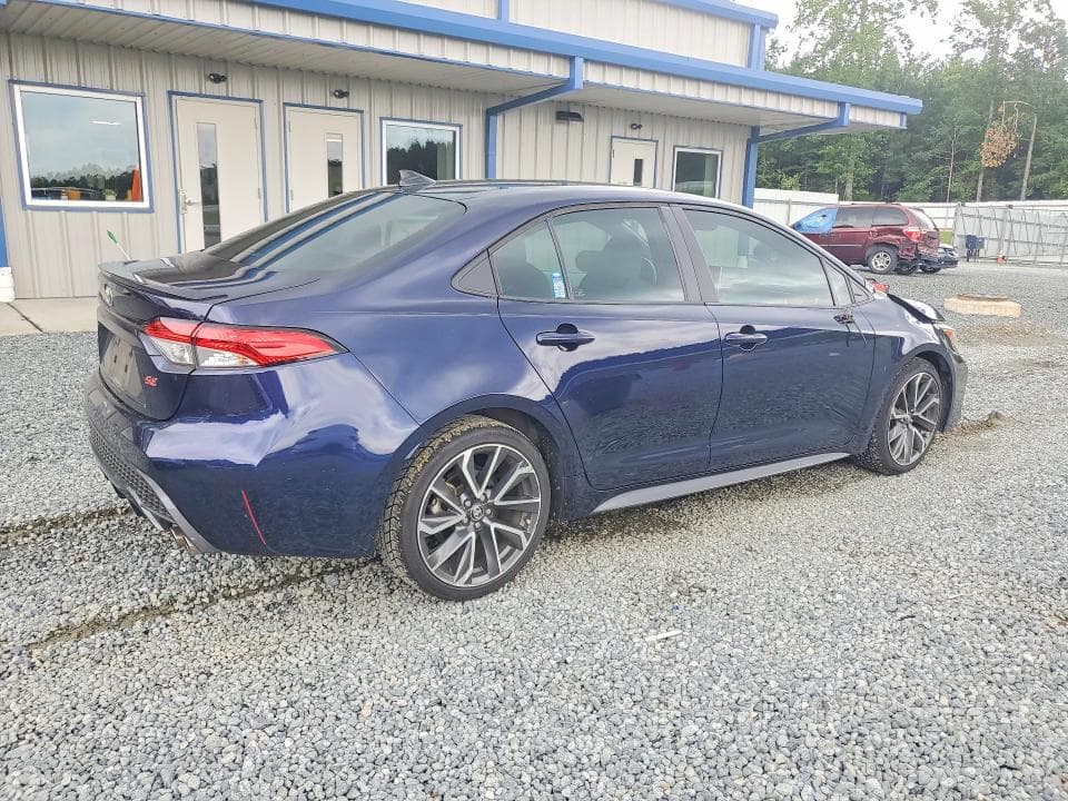 2021 TOYOTA COROLLA SE 3