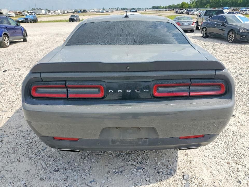 2017 DODGE CHALLENGER SXT 6