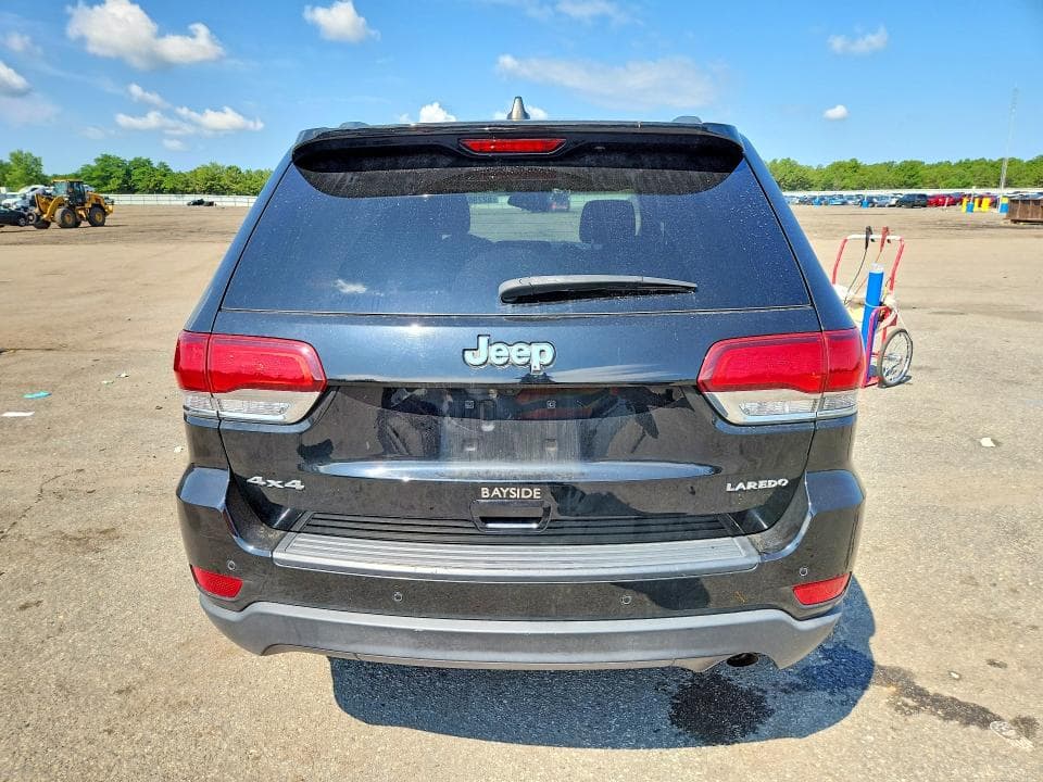 2020 JEEP GRAND CHEROKEE LAREDO 6
