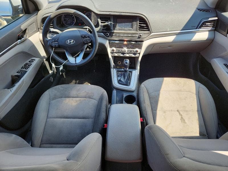 2020 HYUNDAI ELANTRA SE 8