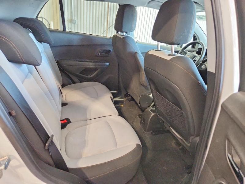 2017 CHEVROLET TRAX 1LT 10