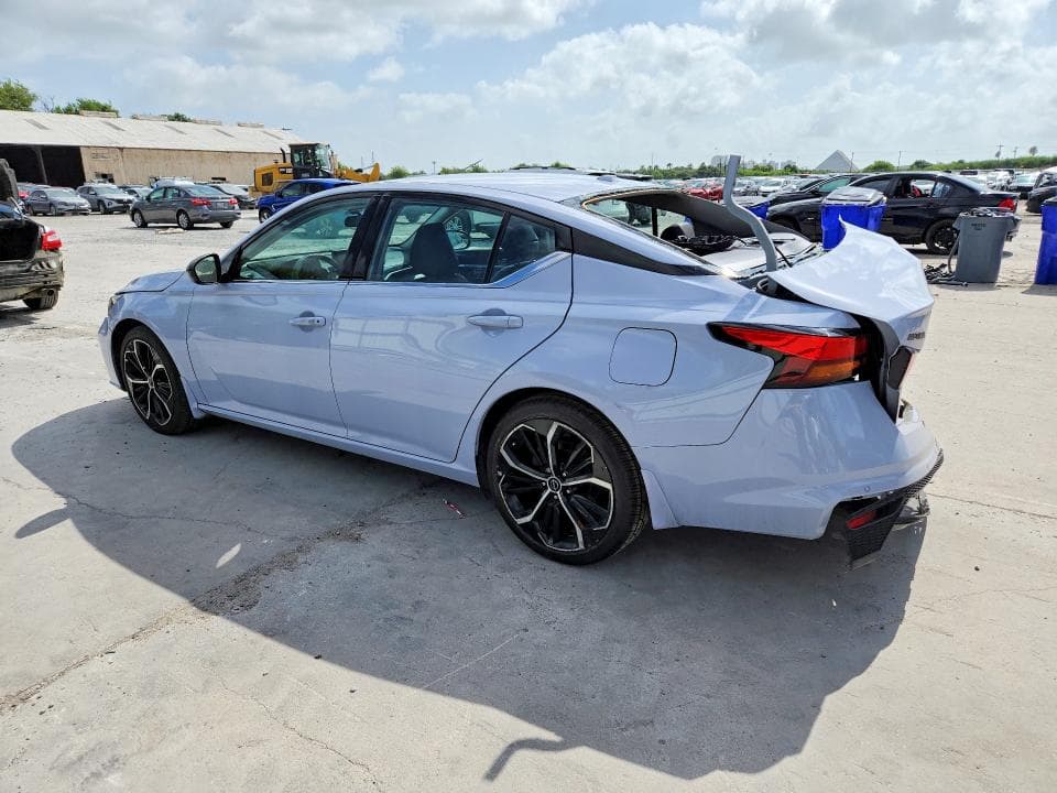 2024 NISSAN ALTIMA SR 2