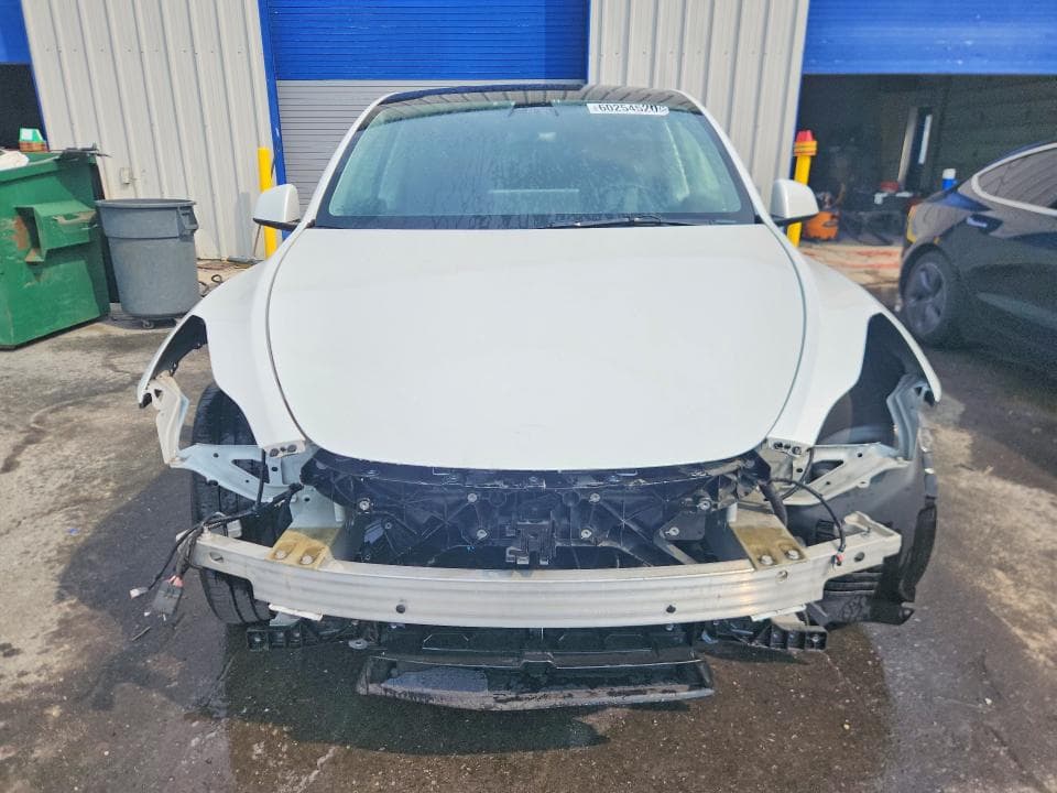 2021 TESLA MODEL Y 5