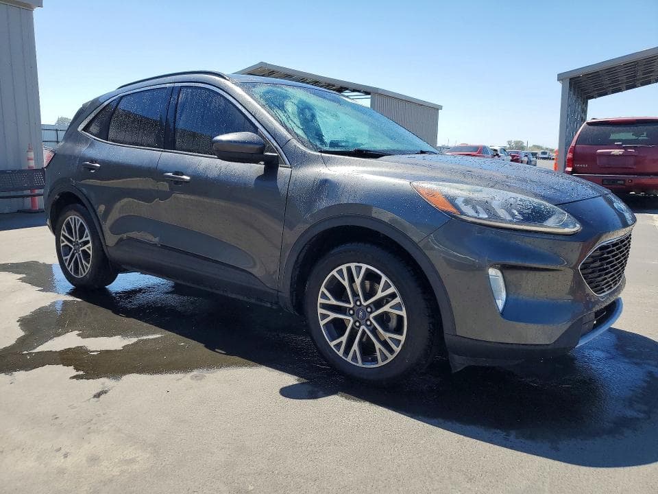 2020 FORD ESCAPE SEL 4