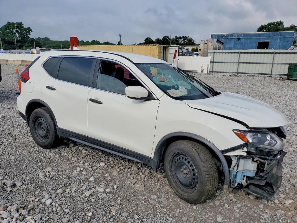 2017 NISSAN ROGUE S 4