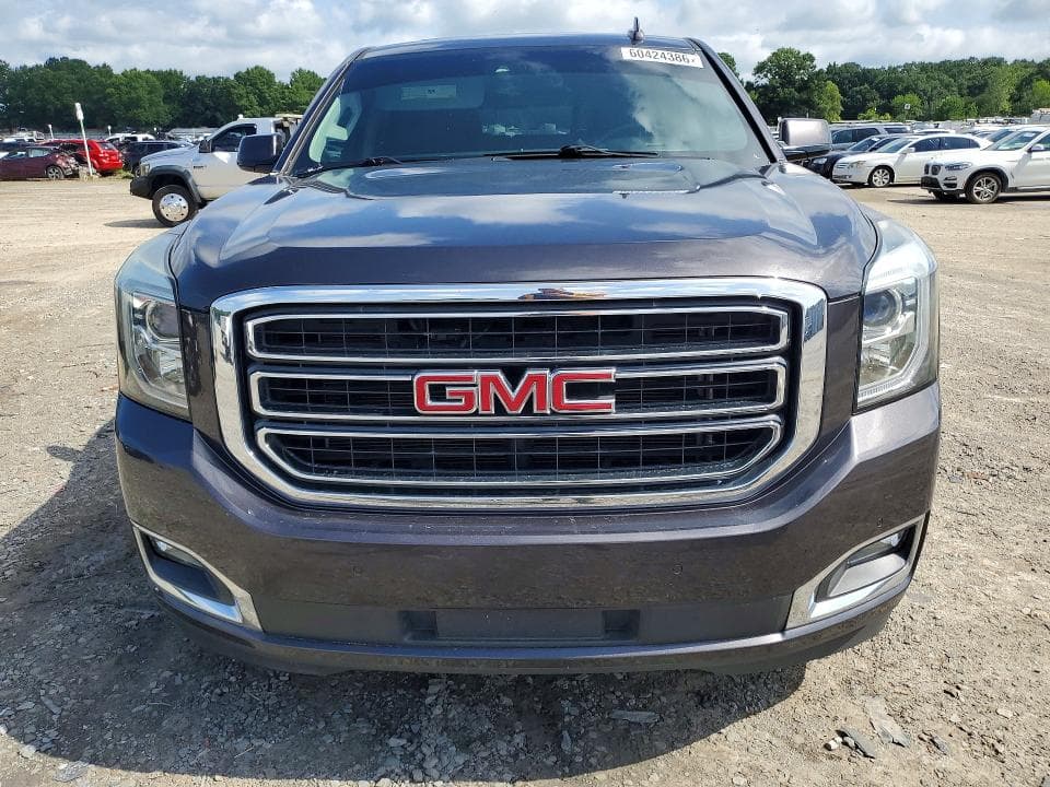 2017 GMC YUKON SLT 5