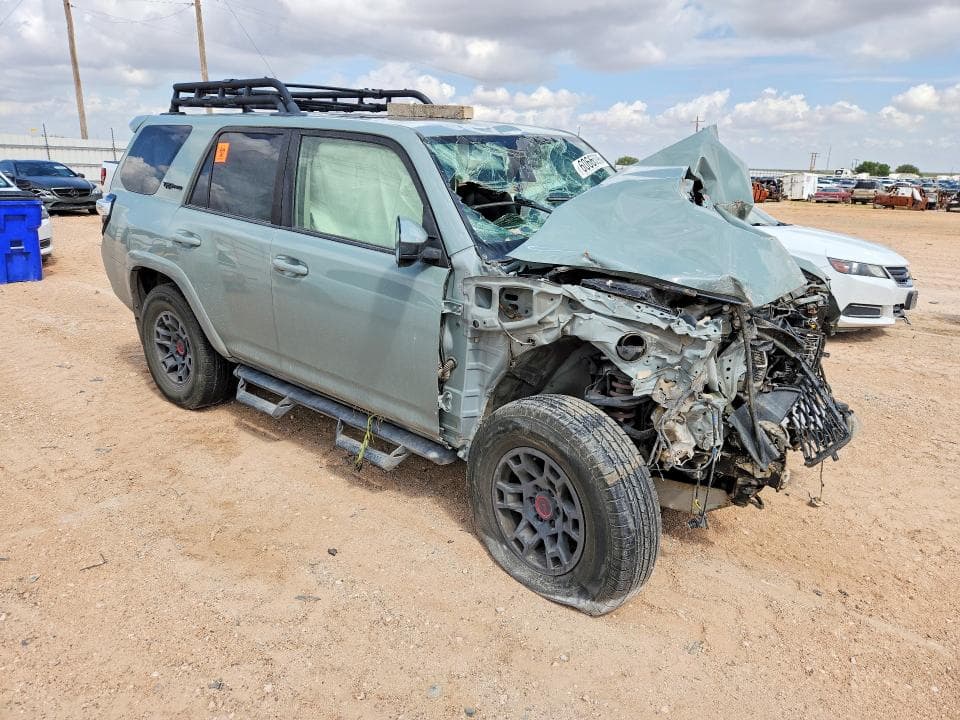 2021 TOYOTA 4RUNNER TRD PRO 4