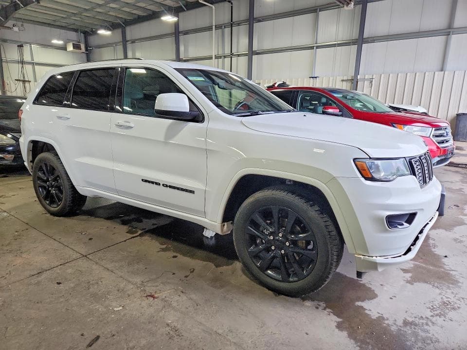 2018 JEEP GRAND CHEROKEE LAREDO 4