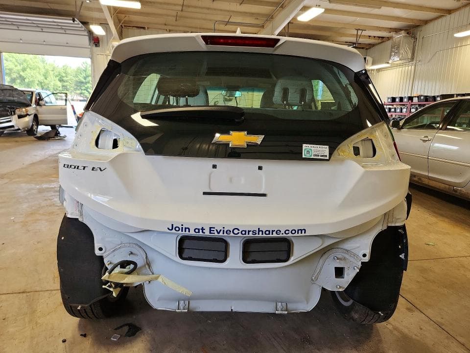2021 CHEVROLET BOLT EV LT 6