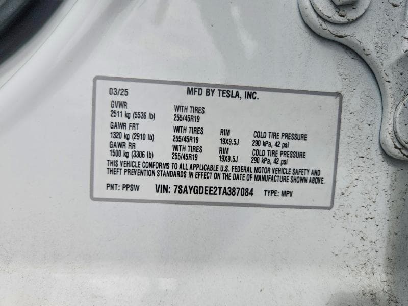 2026 TESLA MODEL Y 14