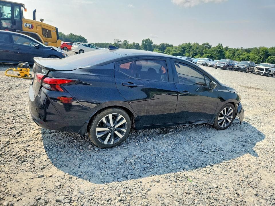 2020 NISSAN VERSA SR 3