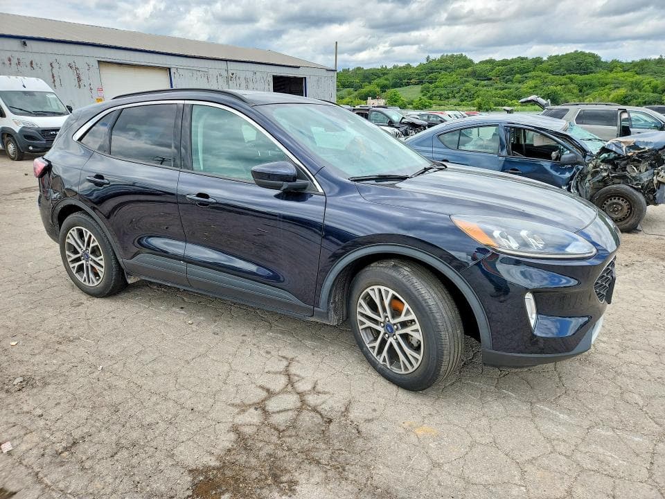 2021 FORD ESCAPE SEL 4