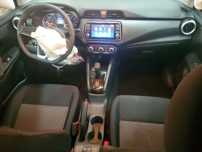 2021 NISSAN VERSA S S 8