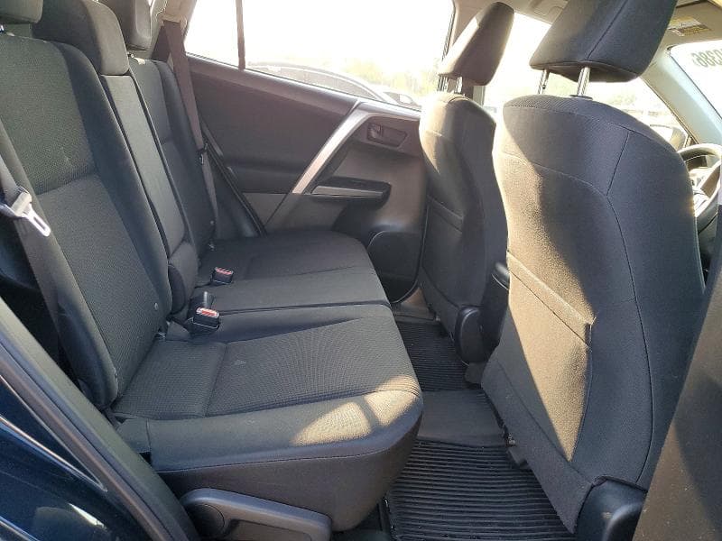 2017 TOYOTA RAV4 LE 11