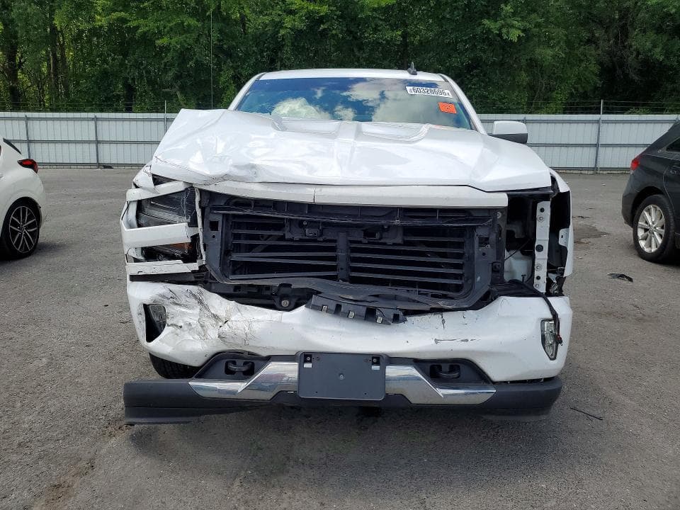 2017 CHEVROLET SILVERADO K1500 LT 5