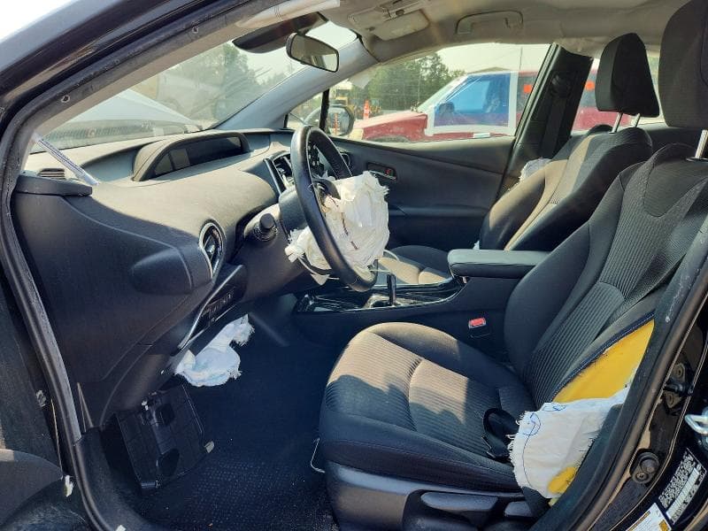 2018 TOYOTA PRIUS THREE 7