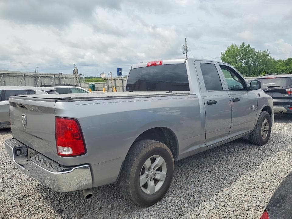 2022 RAM 1500 CLASSIC TRADESMAN 3