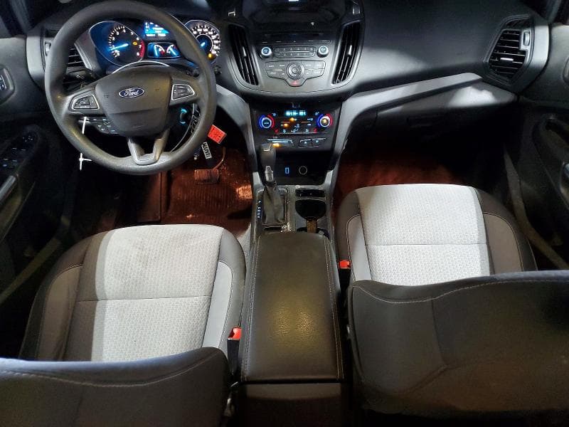 2017 FORD ESCAPE SE 8