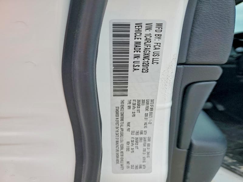 2022 JEEP GRAND CHEROKEE LAREDO E 13