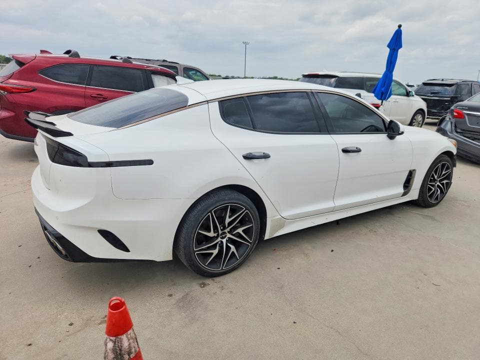 2022 KIA STINGER GT LINE 3