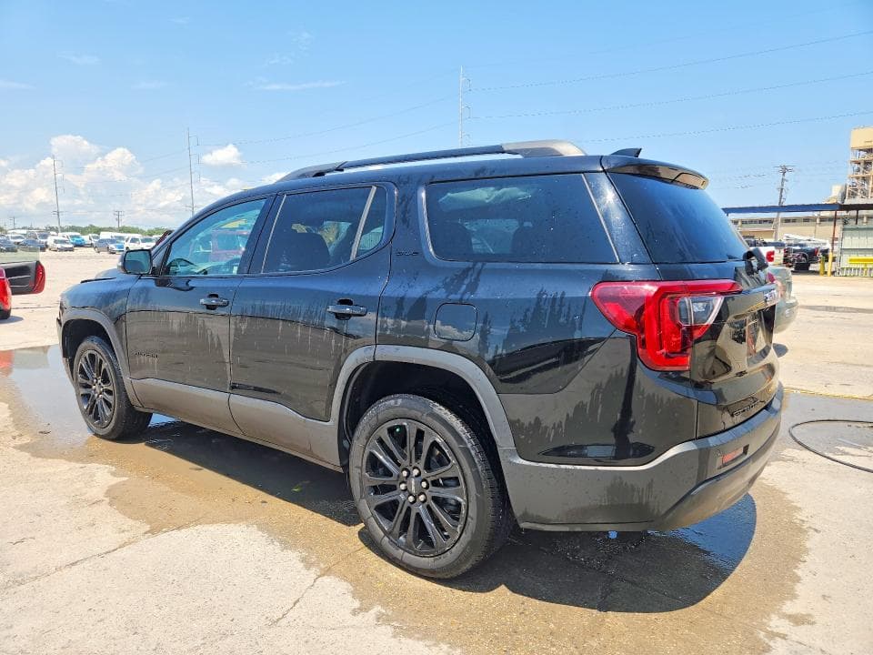 2021 GMC ACADIA SLE 2