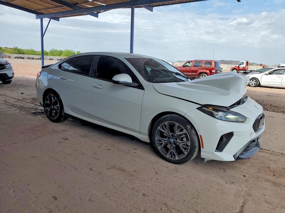 2025 BMW 228XI 4