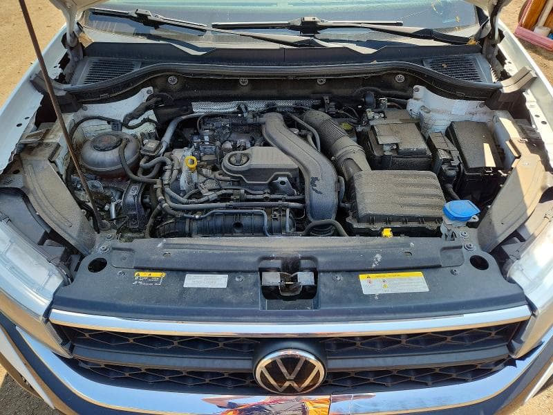 2023 VOLKSWAGEN TAOS S 12