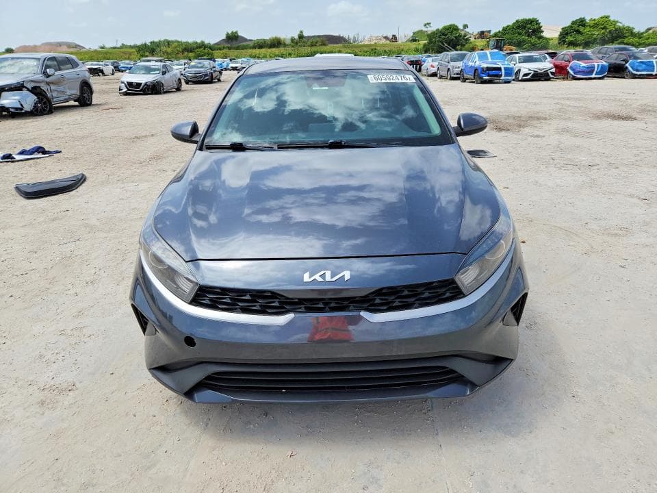 2022 KIA FORTE LXS 5
