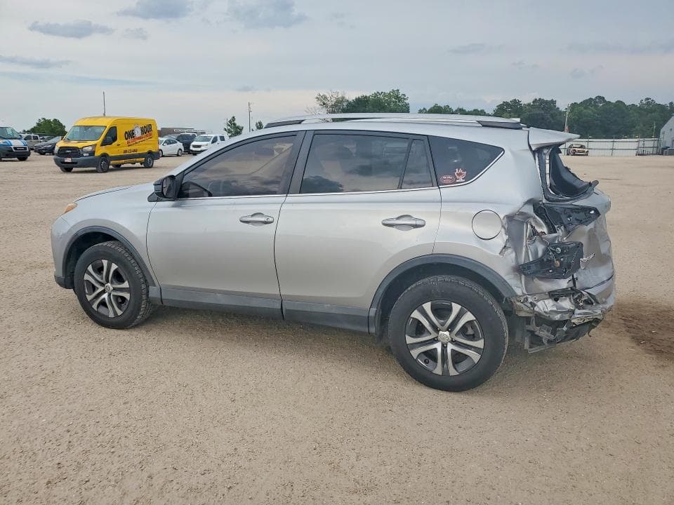 2018 TOYOTA RAV4 LE 2