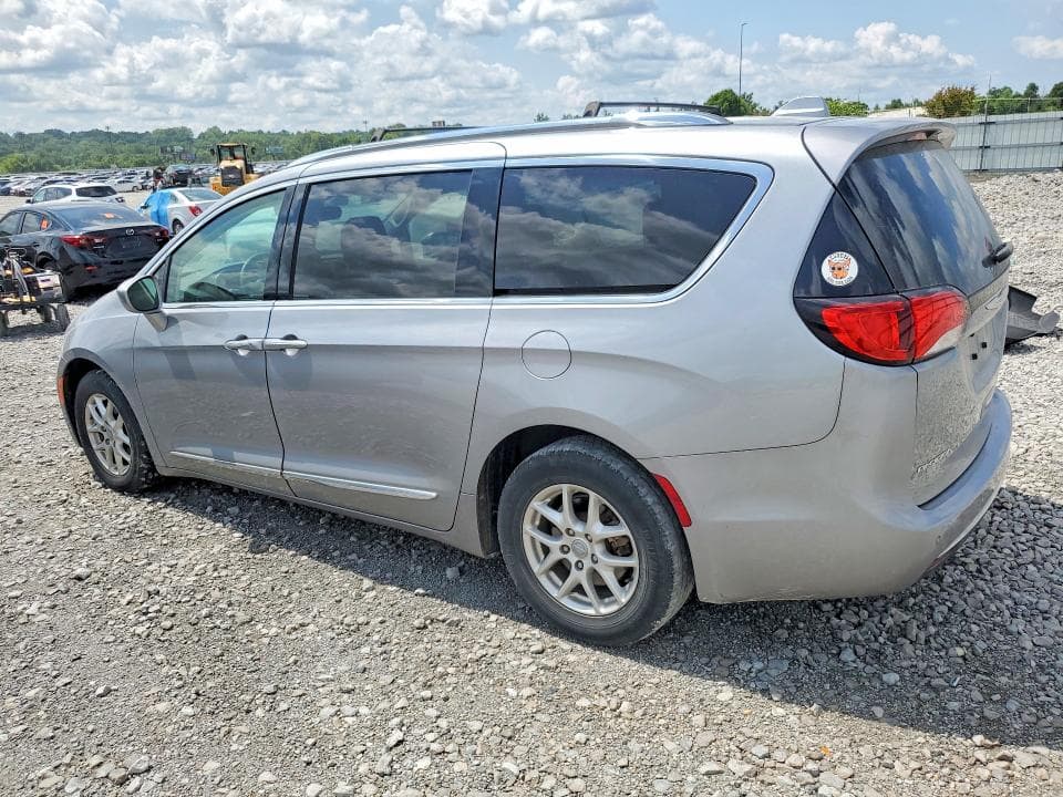 2020 CHRYSLER PACIFICA TOURING L 2