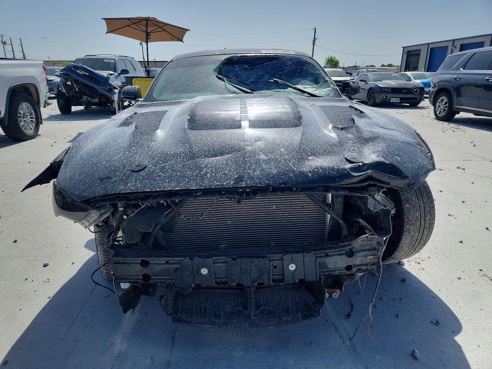 2022 FORD MUSTANG 5