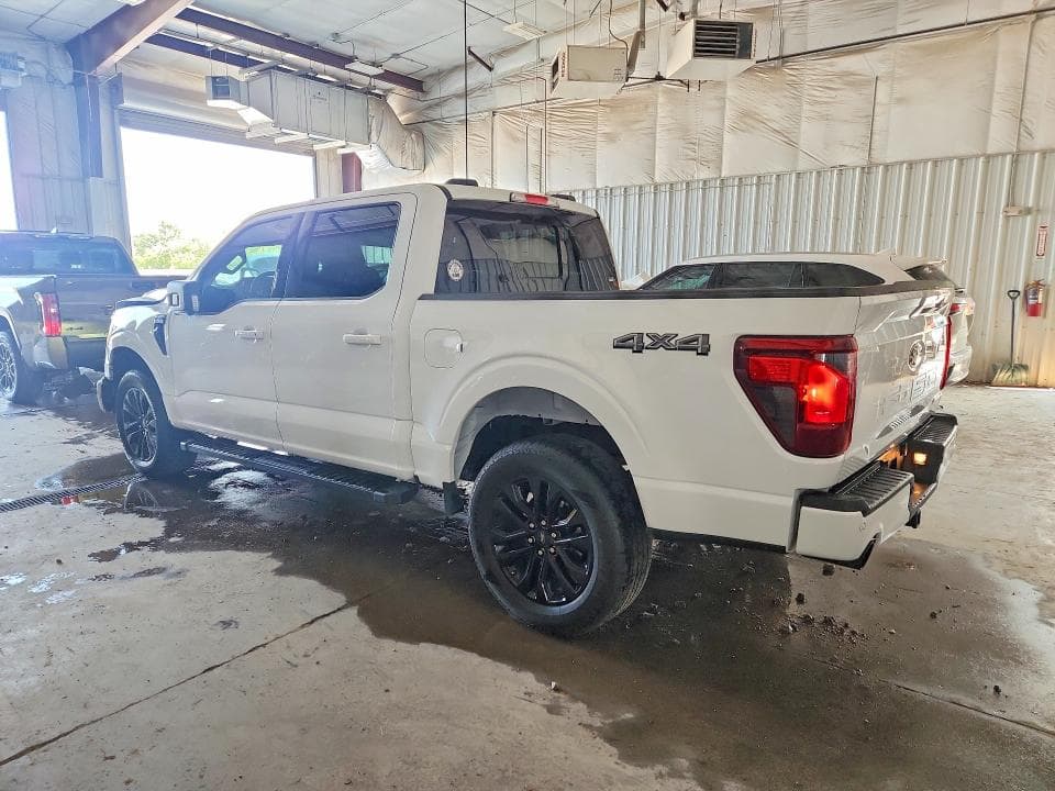 2024 FORD F150 XLT 2