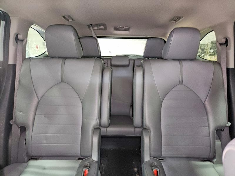 2021 TOYOTA HIGHLANDER XLE 10