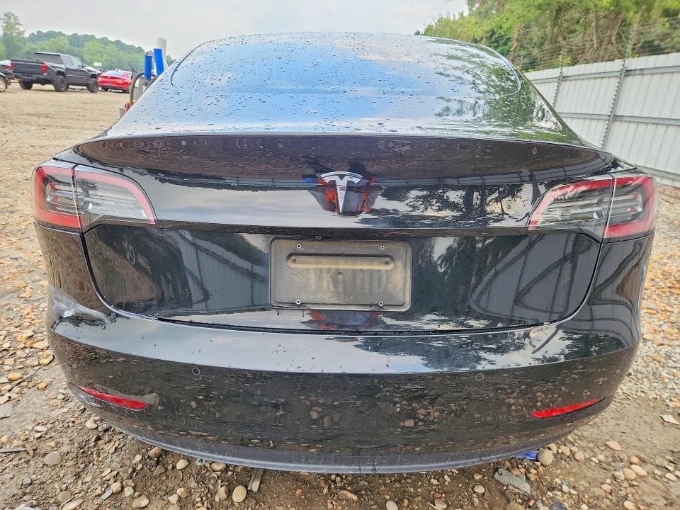 2020 TESLA MODEL 3 6