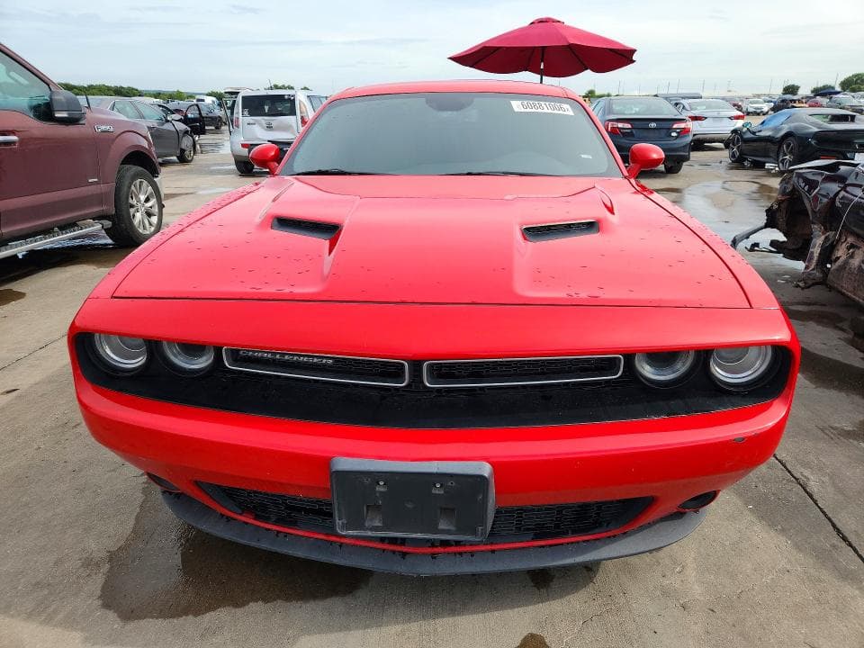 2017 DODGE CHALLENGER SXT 5