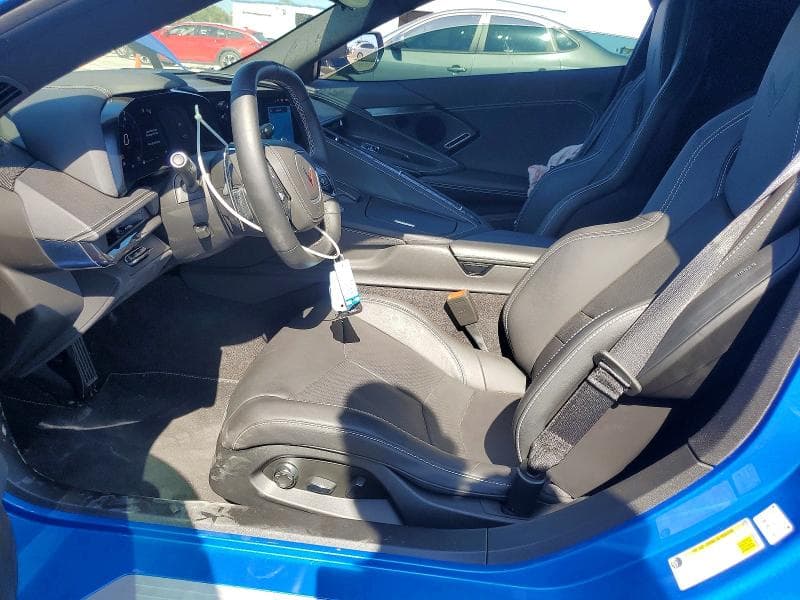 2025 CHEVROLET CORVETTE STINGRAY 2LT 7