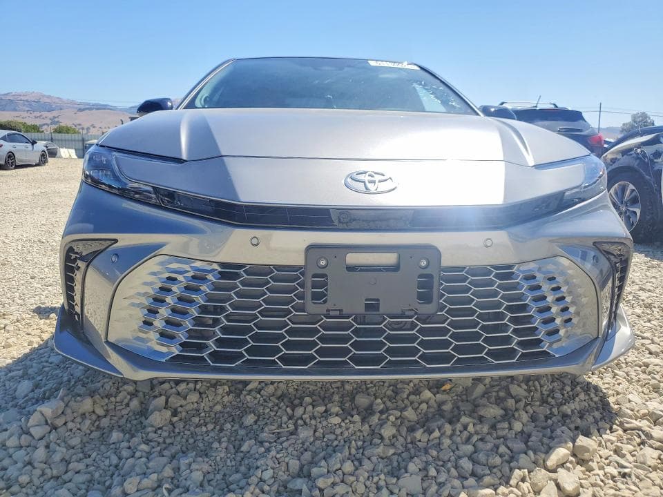 2026 TOYOTA CAMRY XSE 5