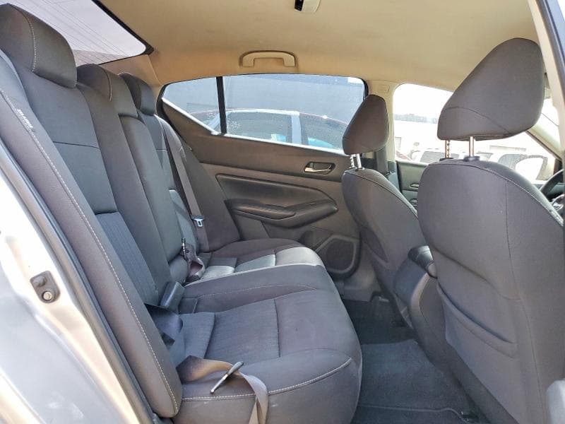 2019 NISSAN ALTIMA S 10