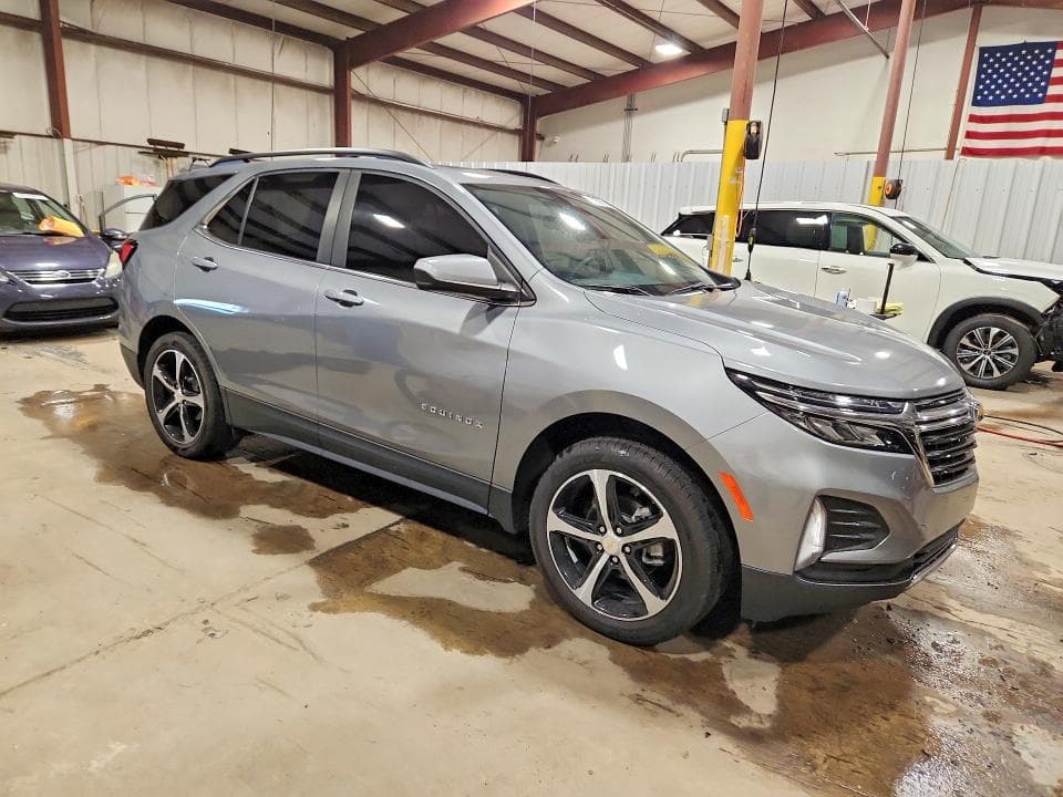 2023 CHEVROLET EQUINOX LT 4
