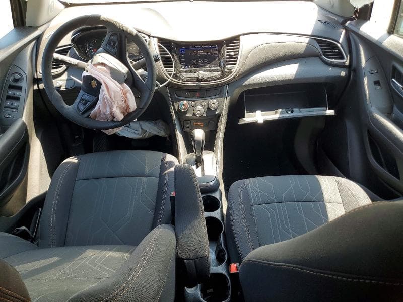 2020 CHEVROLET TRAX 1LT 8