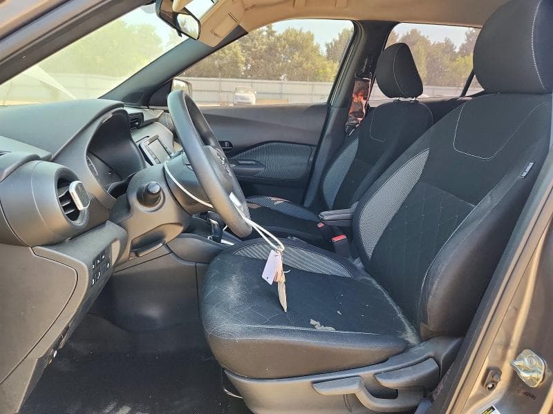 2020 NISSAN KICKS S 7