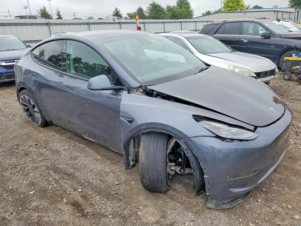 2021 TESLA MODEL Y 4