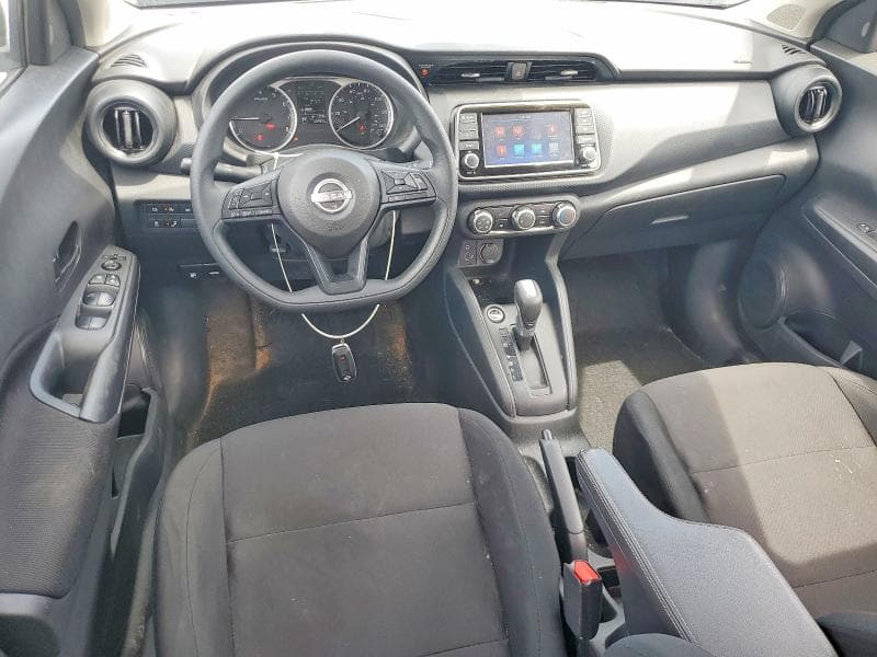2025 NISSAN KICKS PLAY S 8