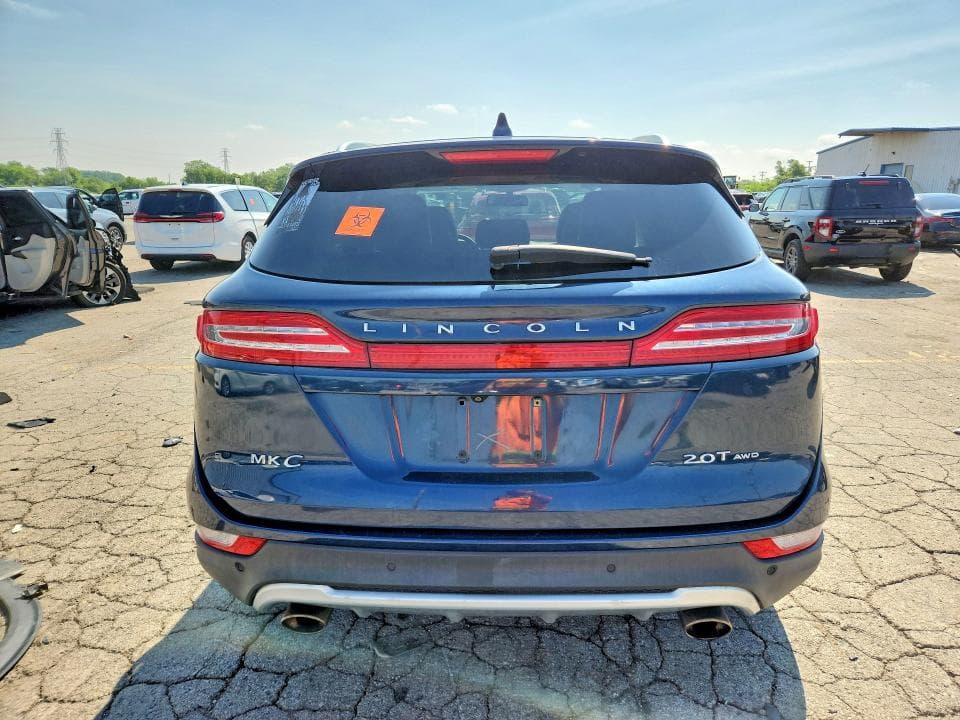 2017 LINCOLN MKC PREMIERE 6