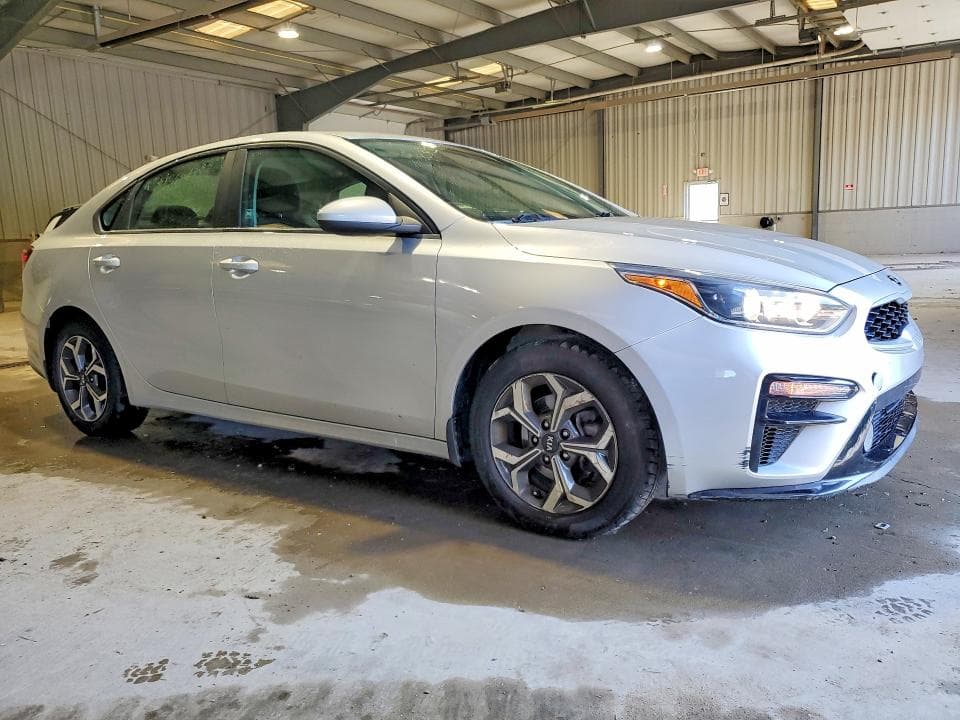 2019 KIA FORTE LXS 4