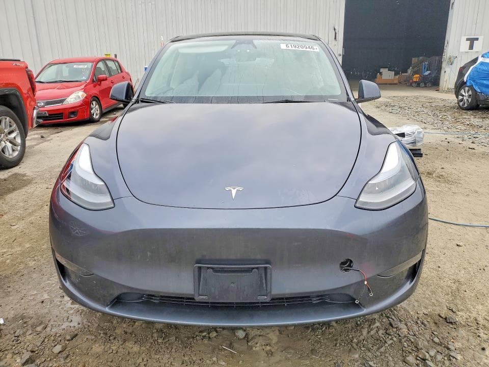 2023 TESLA MODEL Y 5