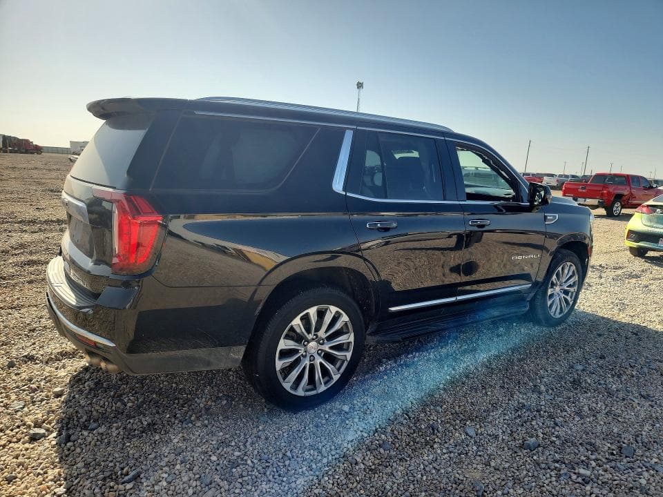 2021 GMC YUKON DENALI 3